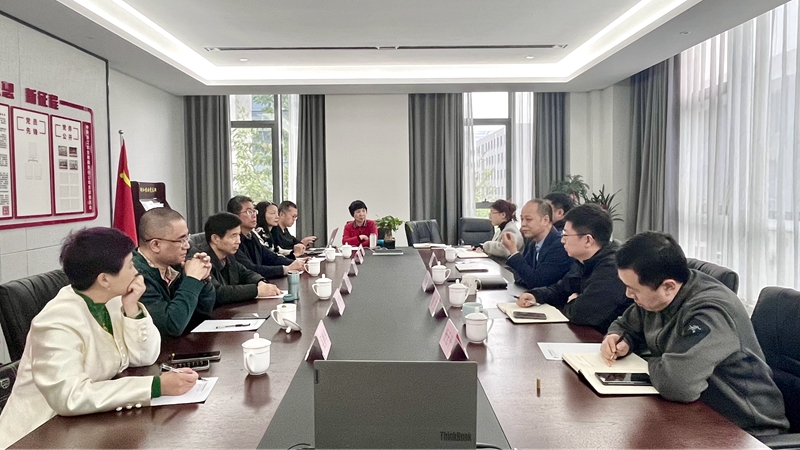 中國飯店協(xié)會會長陳新華、九成大廚總經理陳飛舟到訪浙江農合
